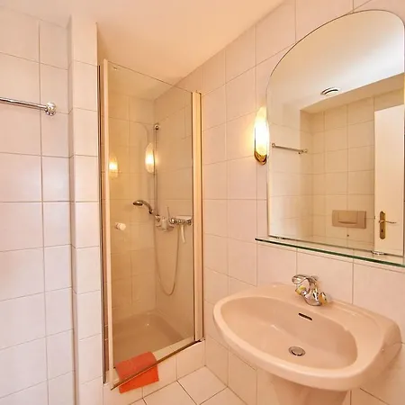 Isabella Apartament *